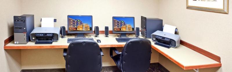 Holiday Inn Express Hotel & Suites Marysville By Ihg Εξωτερικό φωτογραφία